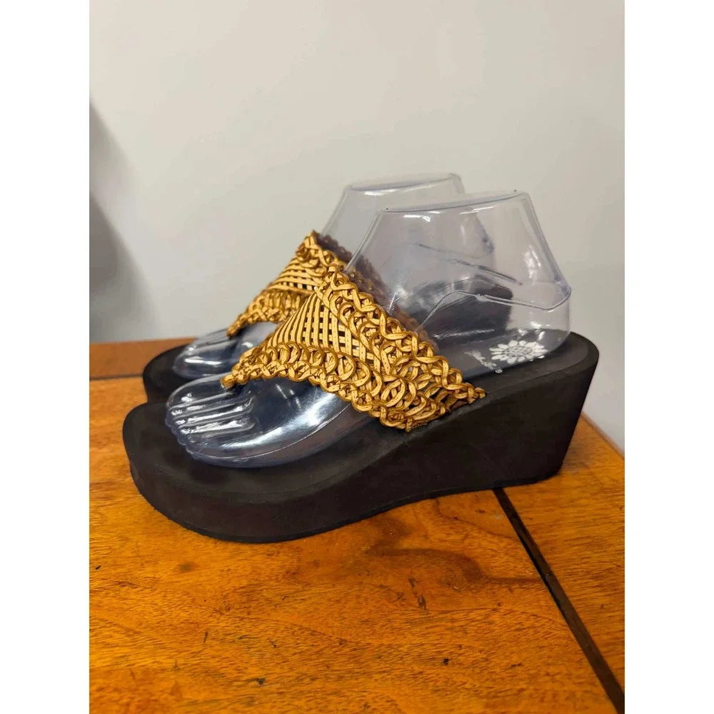 Yellow Box Womens 8 Woven Straw Platform Wedge Thong Sandals Tan Black Boho